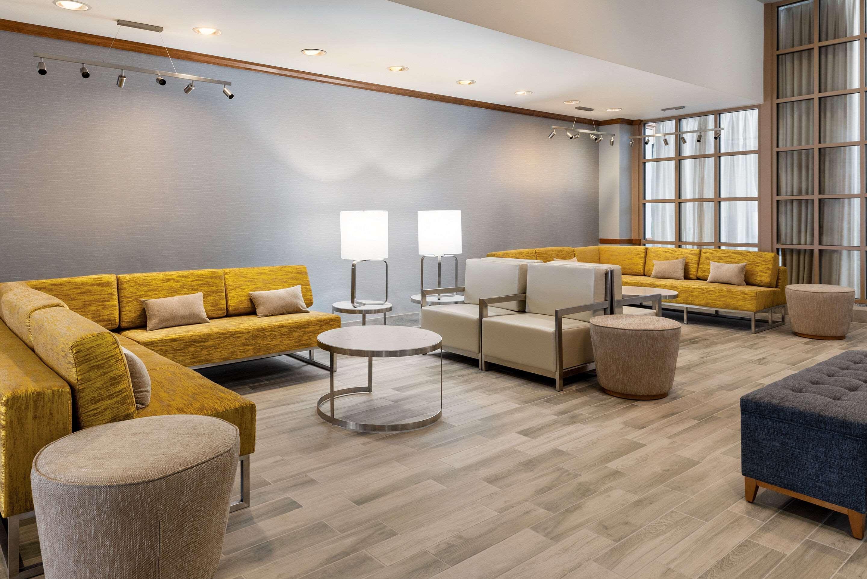 Clarion Hotel Milwaukee Airport Экстерьер фото