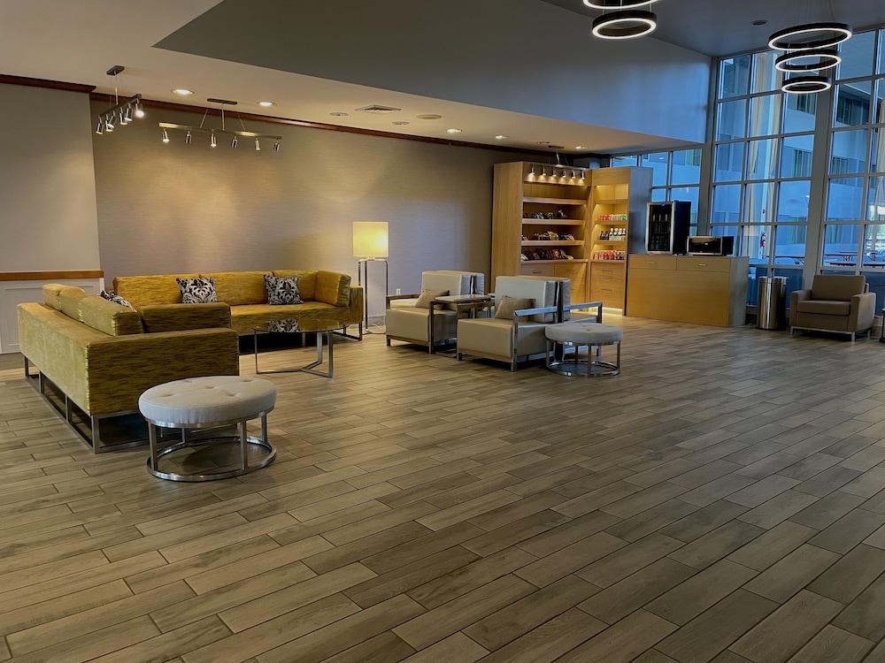 Clarion Hotel Milwaukee Airport Экстерьер фото